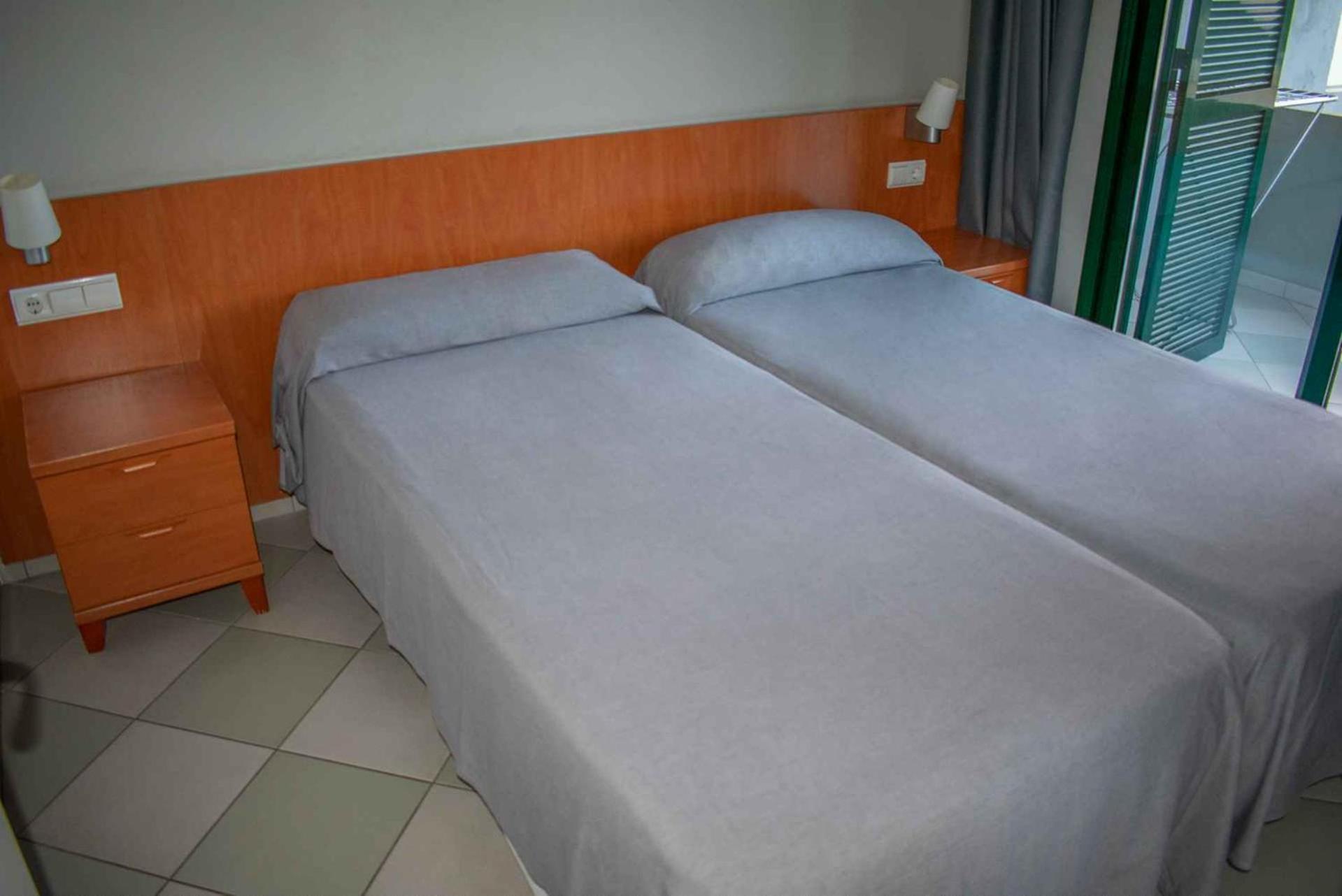 Apartamentos Michel Angelo Benidorm Værelse billede